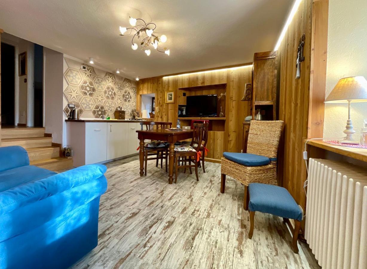 Maison La Chapelle Aosta Zewnętrze zdjęcie